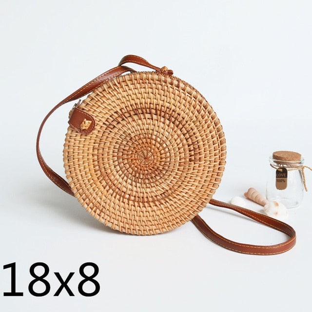 Handmade Straw Shoulder Bag 👜 - Red Panda Market